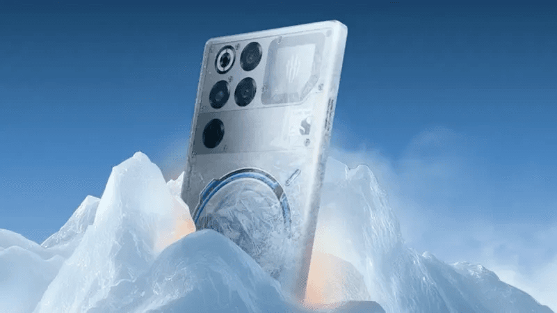 Redmagic 11 Pro.. أول هاتف ألعاب بتبريد سائل ينبض بالحياة