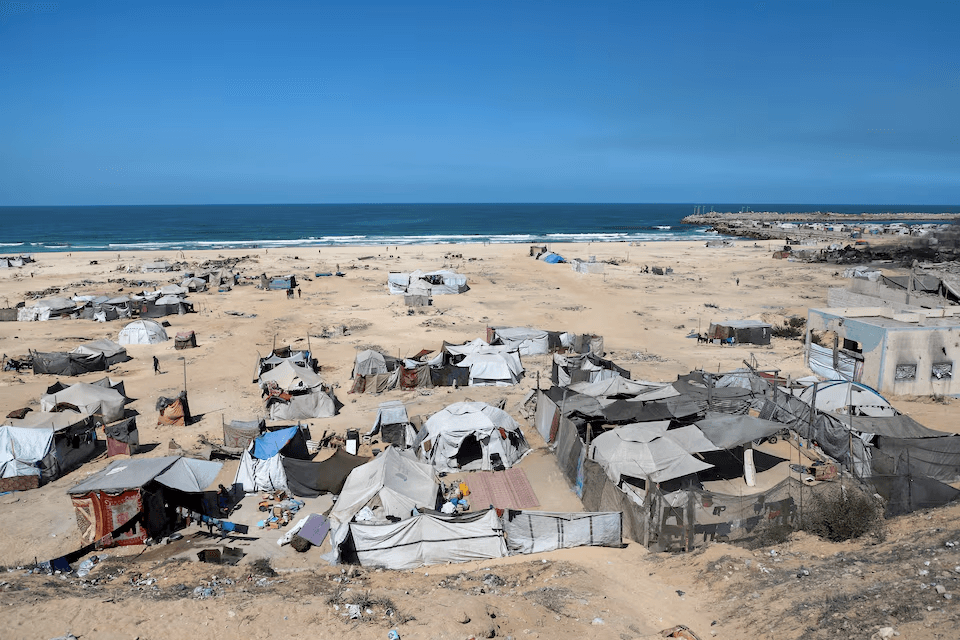 إسرائيل تتحرك بعد قبول حماس ببنود من خطة ترامب لغزة