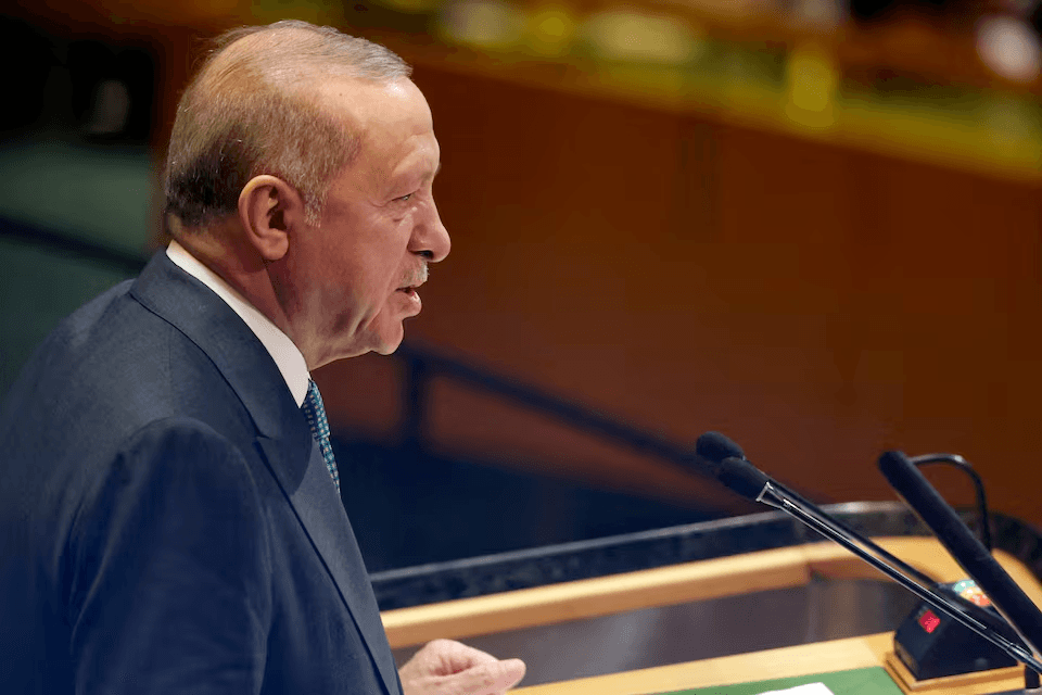 أردوغان يحذر: اجبروا إسرائيل على وقف النار