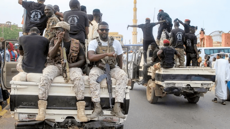 تحذير إماراتي حاسم: مصير السودان ليس بيد المتحاربين