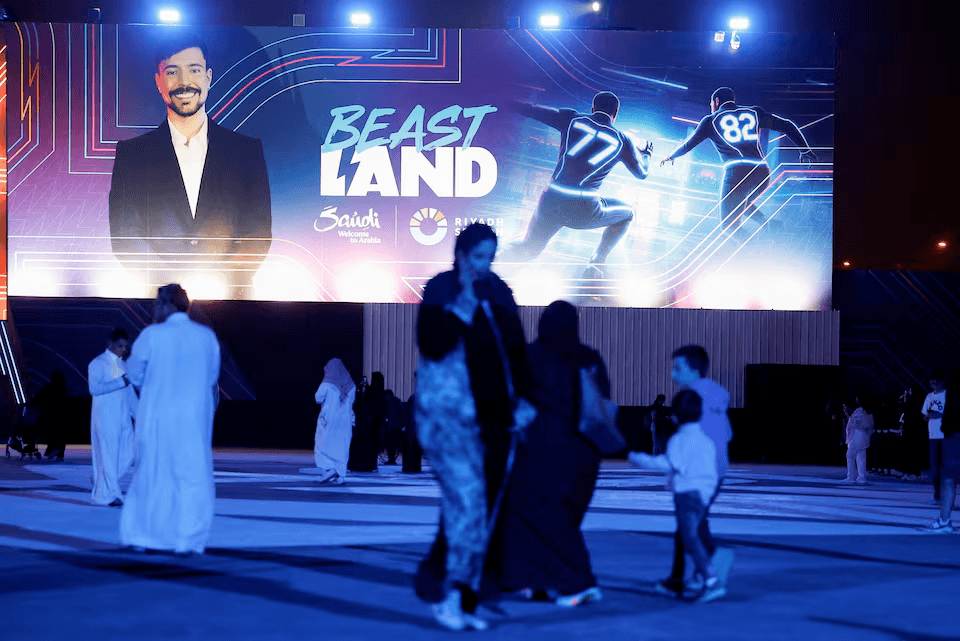 مستر بيست يفتتح بيست لاند في السعودية