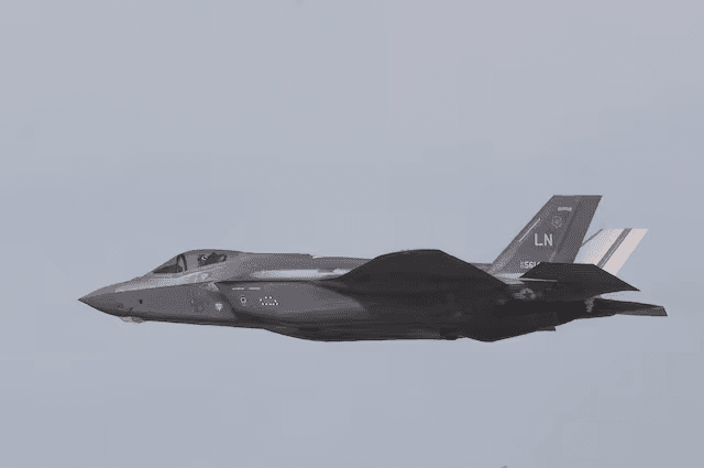 صفقة إف-35 للسعودية.. لماذا ستكون أقل تقدمًا من النسخة الإسرائيلية؟