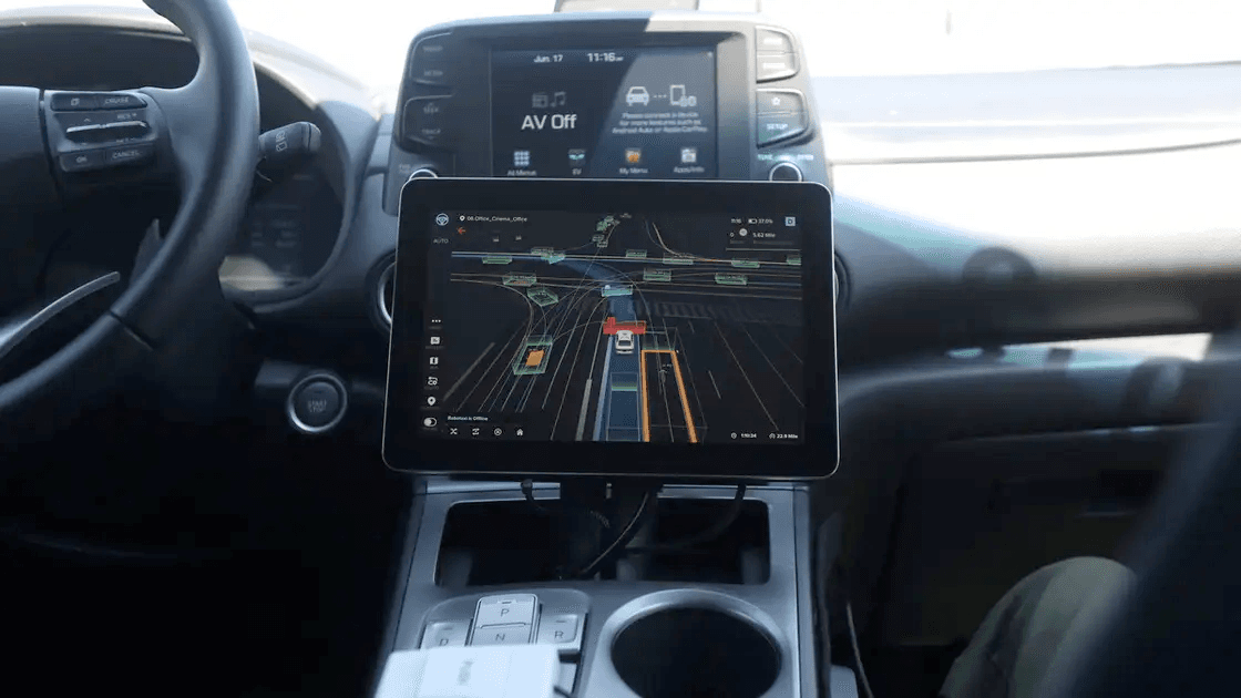 الصين تشعل سباق الروبوتاكسي عالميًا