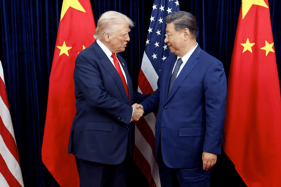 ترامب يكشف عن مكالمة ناجحة للغاية مع شي جين بينغ