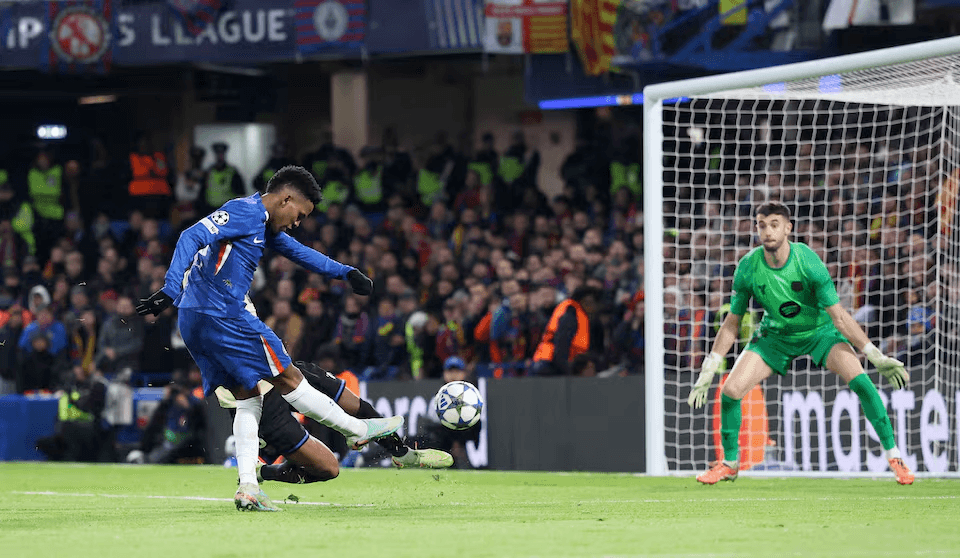 تشيلسي يسحق برشلونة 3-صفر ويستعيد أمجاده في دوري أبطال أوروبا