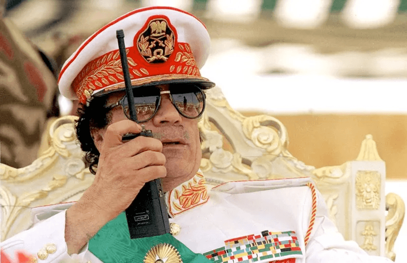 ماذا فعل القذافي بجثة وزير خارجيته وكيف خدعت الـCIA زوجته؟