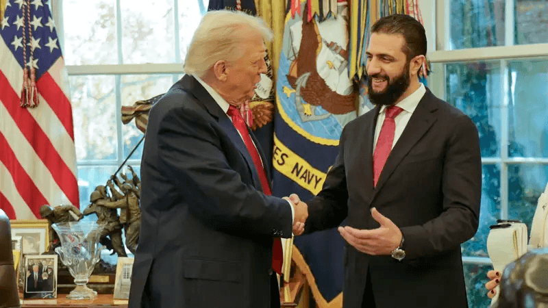 ترامب يحث نتنياهو على الحوار مع سوريا وسط توغلات إسرائيلية في القنيطرة