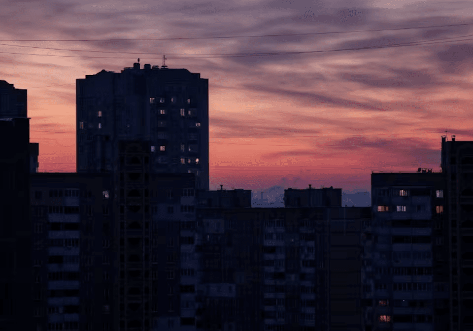 أوكرانيا: 1000 مبنى في كييف بلا تدفئة بعد هجمات روسية