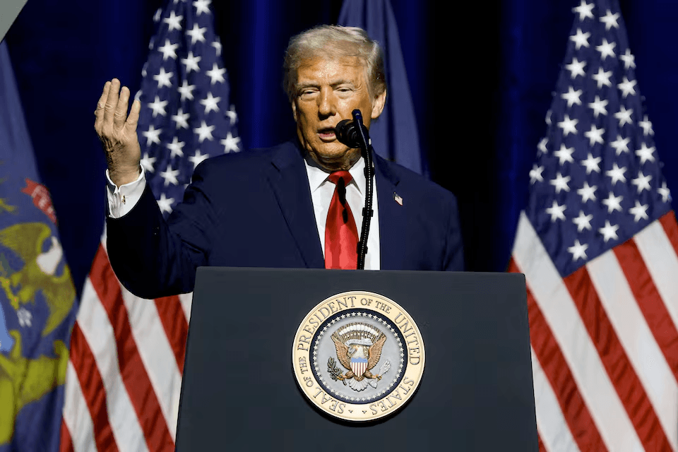 هل يدعم ترامب حكومة التكنوقراط الفلسطينية لإدارة غزة؟