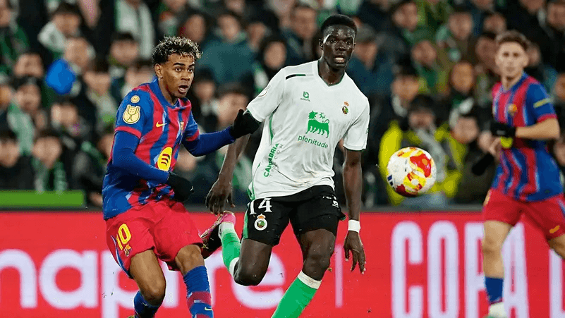 برشلونة يتجاوز راسينغ سانتاندير ويتأهل لربع نهائي كأس ملك إسبانيا