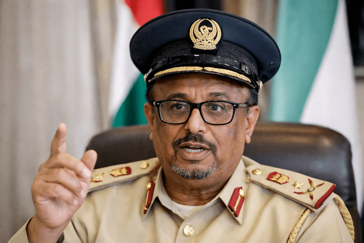 تغريدة واحدة أشعلت الجدل: لماذا أعلن ضاحي خلفان اعترافه بصوماليلاند؟