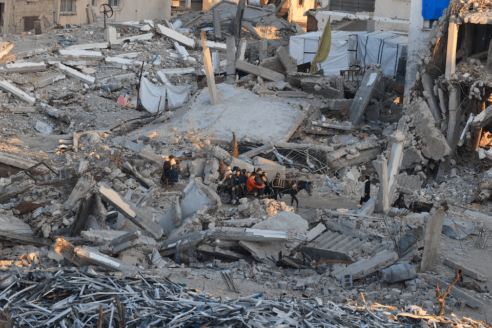 فلسطين تغيب.. من هم أعضاء المجلس التنفيذي لغزة ومن هي الإماراتية؟