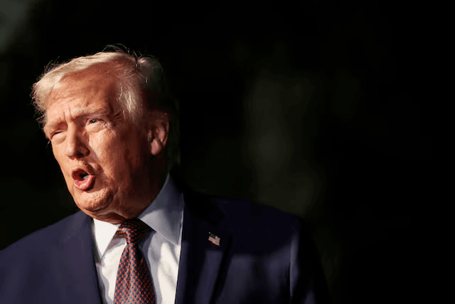 ترامب يبيع مقاعد مجلس السلام لغزة: مليار دولار للمقعد