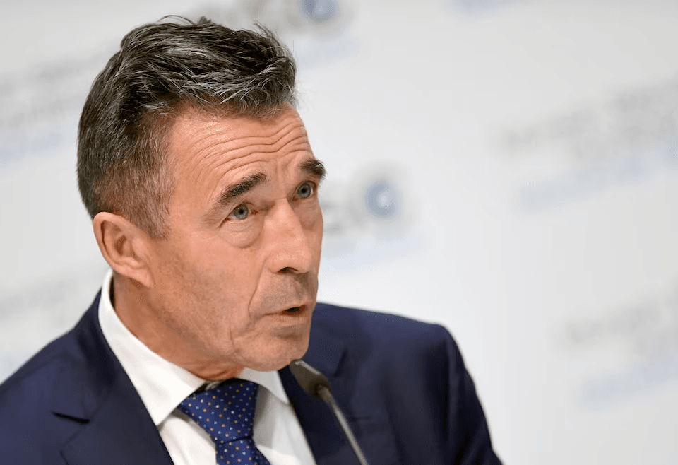 لافروف وروسماسون يحذران: جرينلاند أزمة تهز أوروبا والحلف الأطلسي