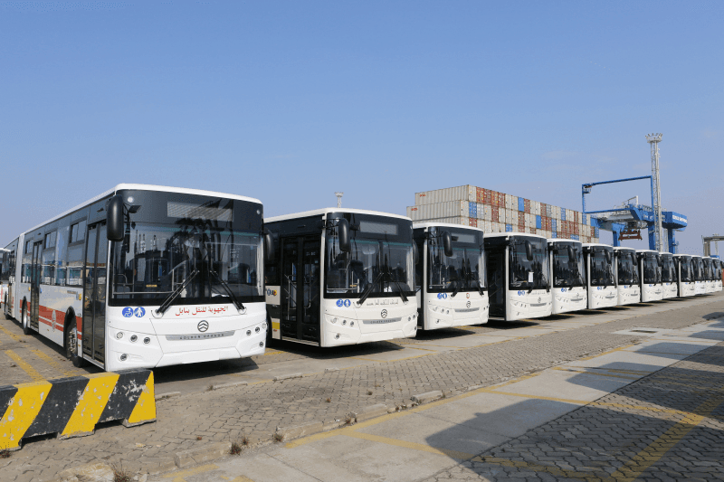 لماذا تراهن تونس على الصين؟ قصة أكبر صفقة حافلات في تاريخها