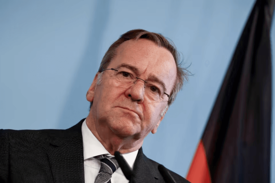 أوروبا ترد على ترامب: حرب إيران مقامرتك وحدك