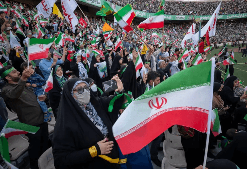 إيران تنسحب من مؤتمر الفيفا في كندا بعد أزمة دخول مسؤولين