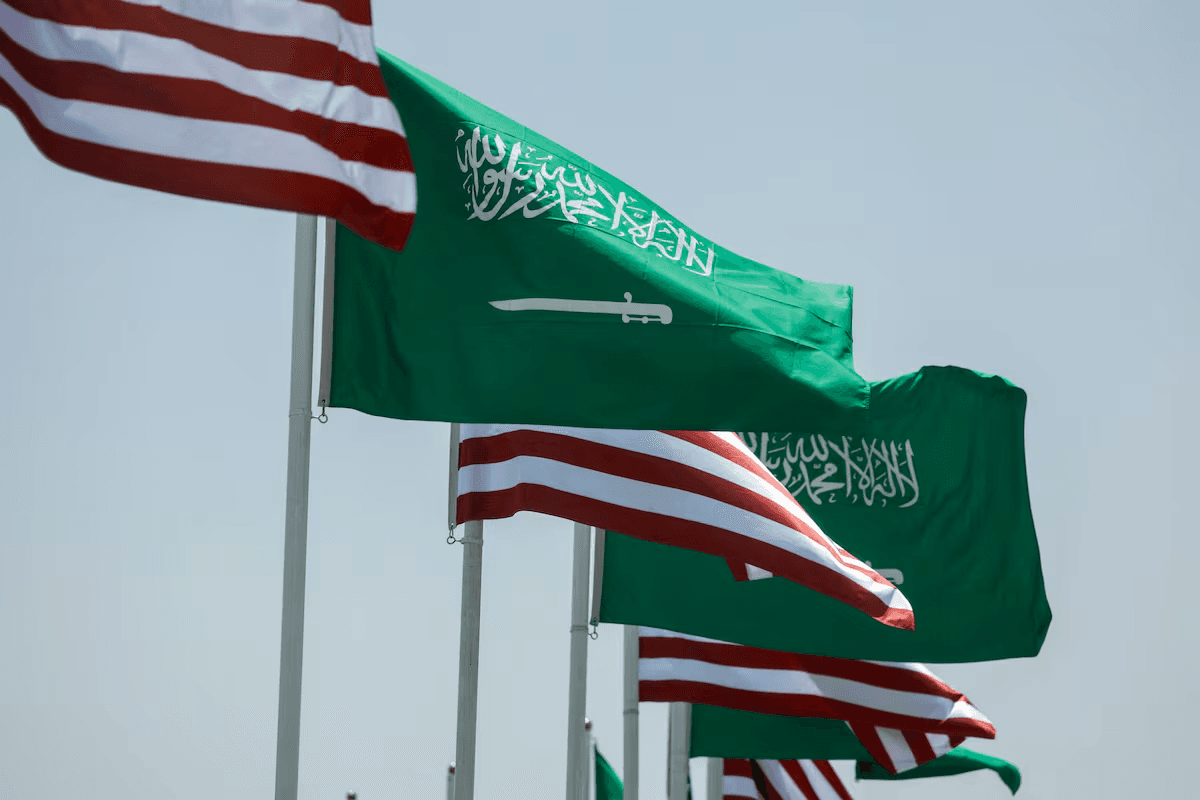 ماذا يعني رفع السعودية والكويت القيود عن استخدام أميركا للقواعد العسكرية؟