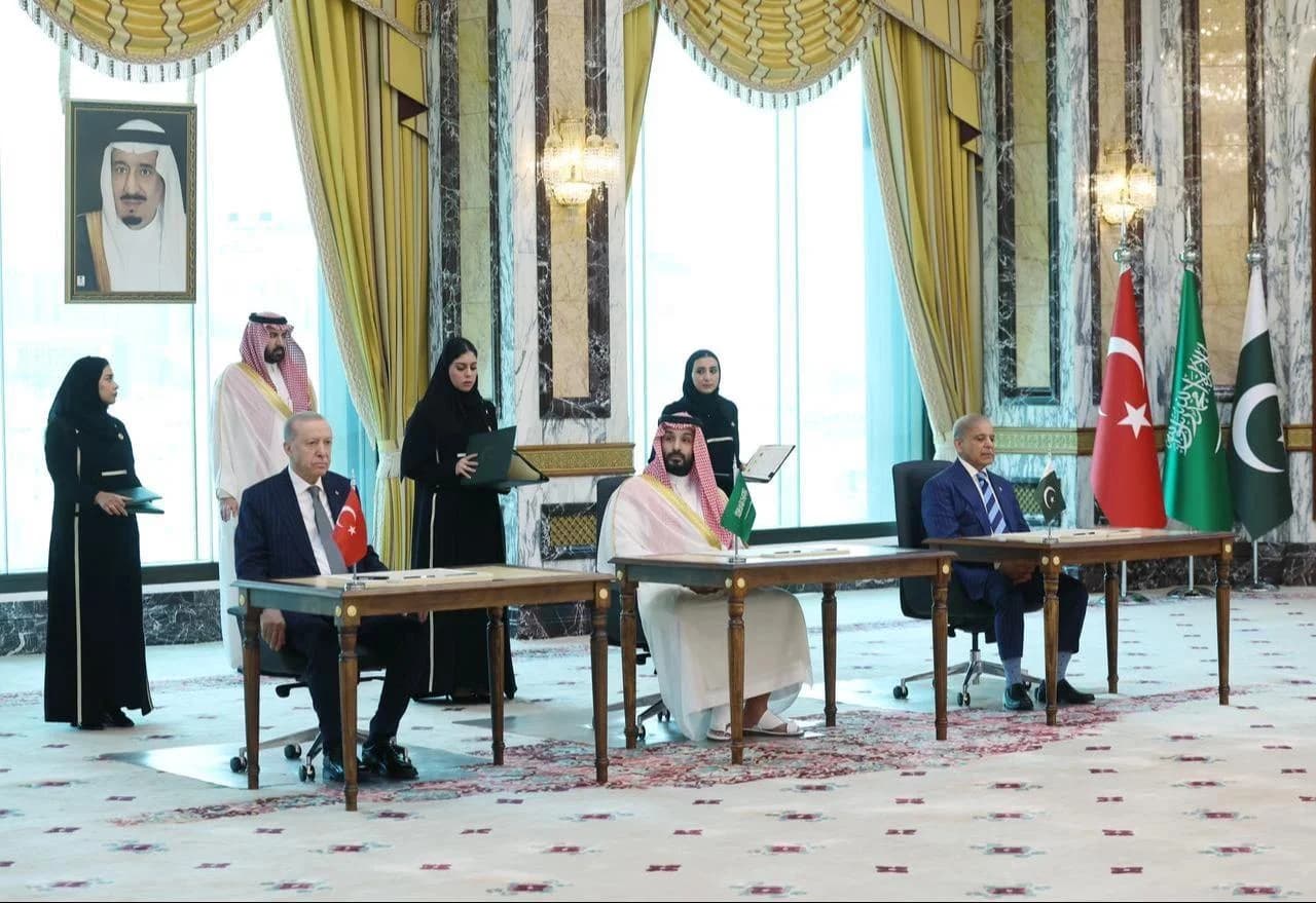 أول اختبار لـ«اتفاق مكة».. ماذا ستبحث تركيا والسعودية وباكستان؟