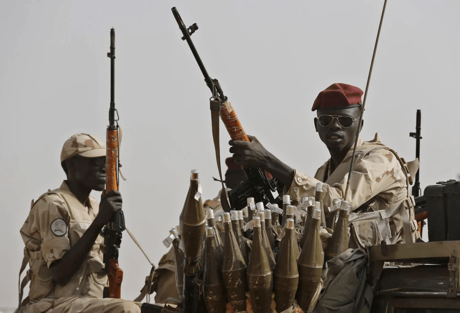 الدعم السريع يقر بإشراك مرتزقة كولومبيين ويزيد التوتر في السودان