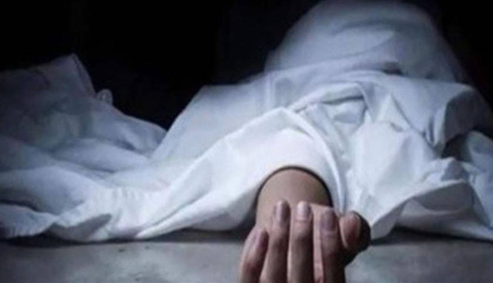 زوجة مصرية تقتل نفسها بسم الفئران لهذا السبب