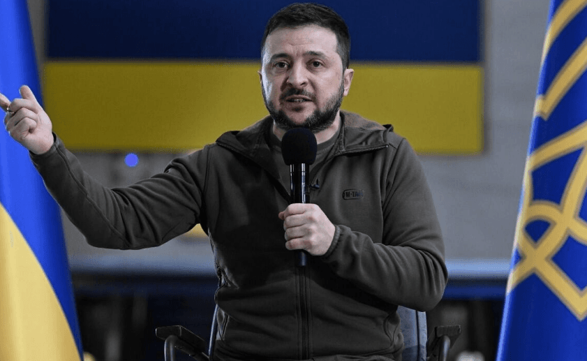 “تقدم في كورسك وتحطم مقاتلة F-16”.. زيلينسكي يقيل قائد القوات الجوية
