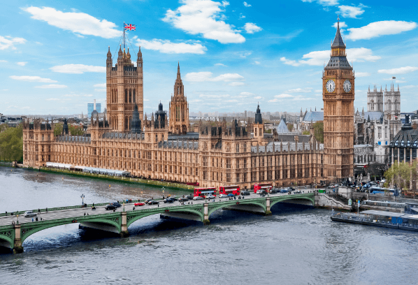 أزمة مالية في بريطانيا.. هروب المستثمرين يرفع عوائد السندات