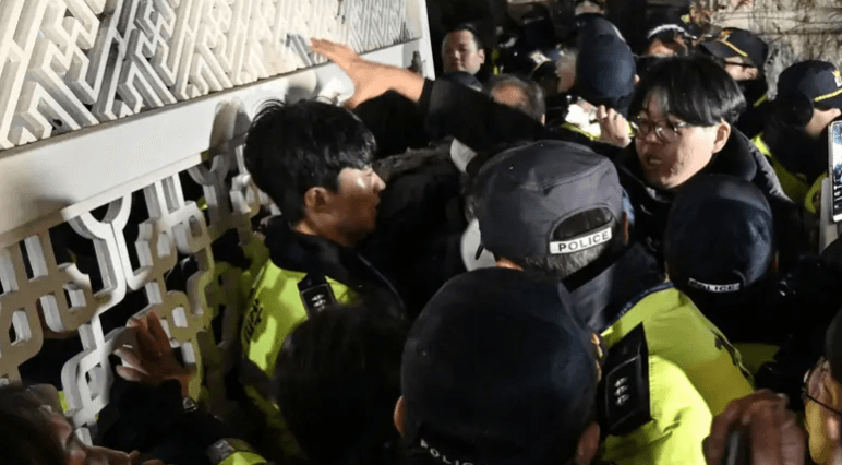 الخارجية الأميركية تصدر بياناً بشأن التطورات في كوريا الجنوبية