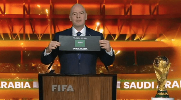 أكبر نسخة في التاريخ.. كيف فازت السعودية باستضافة كأس العالم 2034؟
