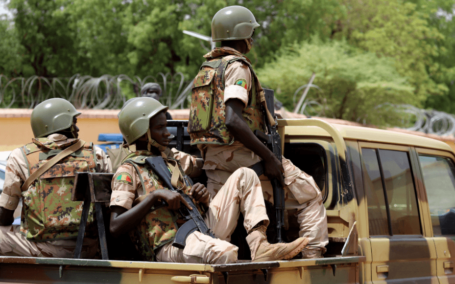 بعد عملية نوعية.. الجيش المالي يعلن اعتقال قيادي بـ”داعش”