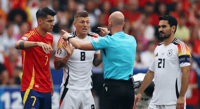 بعد المجد والشهرة.. هل يختفي كروس عن الأنظار؟