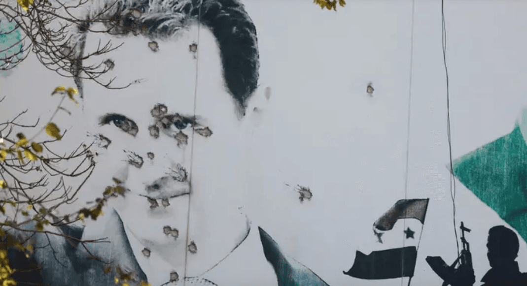 بكاء وتضليل وتصفية مرافق.. كواليس هروب الأسد