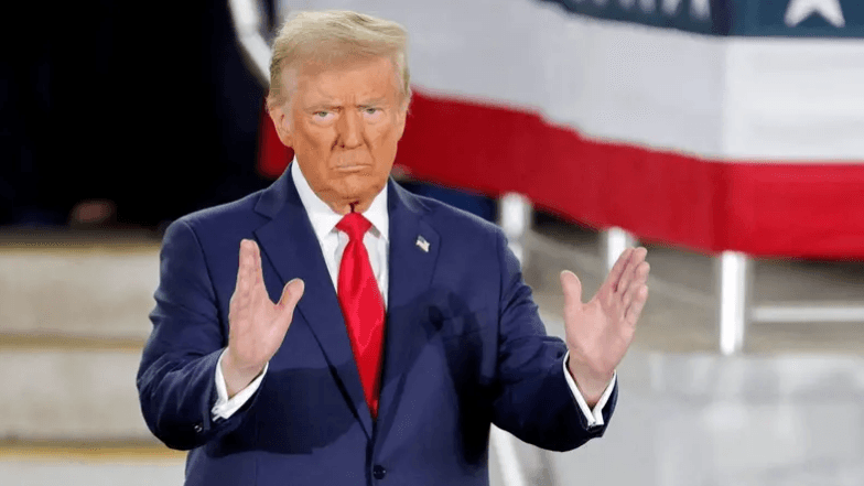 رئيس وزراء غرينلاند لترامب: نحن لسنا للبيع