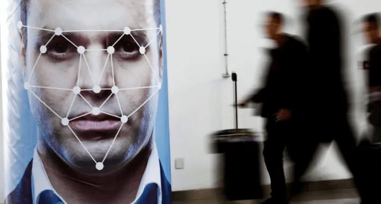 شركات مواقع التواصل قد تستخدم “هذه الحيلة” لحظر القُصر