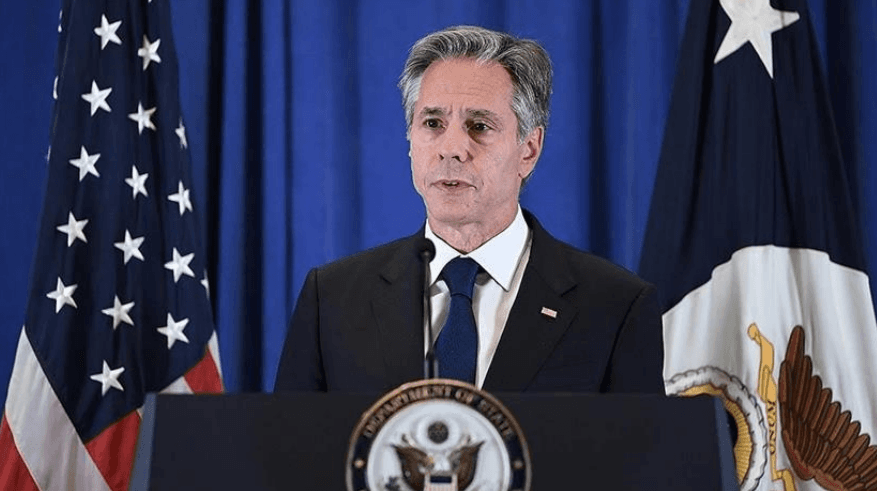 واشنطن وباريس تبحثان عملية انتقالية بسوريا وانتخاب رئيس للبنان