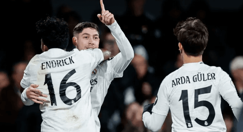 ريال مدريد يكتسح مينيرا في كأس ملك إسبانيا