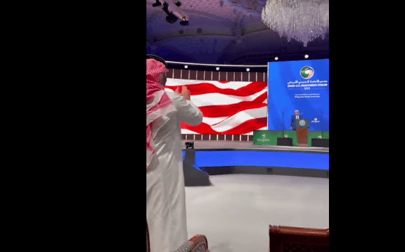 ماذا قالت كارولين عن رد فعل محمد بن سلمان على خطاب ترامب؟