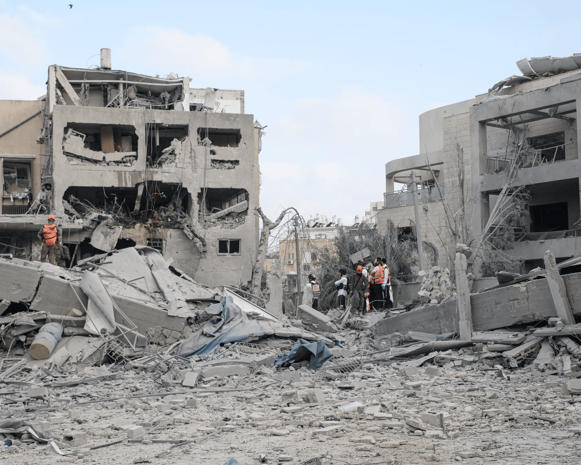 خفايا السياسة في الشرق الأوسط.. ما الذي لا تُخبرك به وسائل الإعلام؟