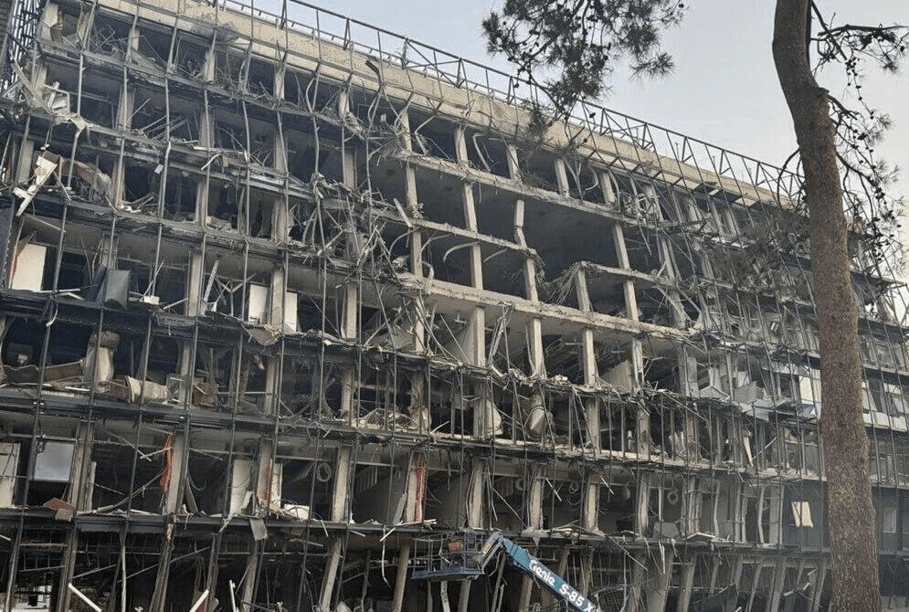 صواريخ إيران تمحو كنز إسرائيل العلمي.. ماذا قال علماء معهد وايزمان؟