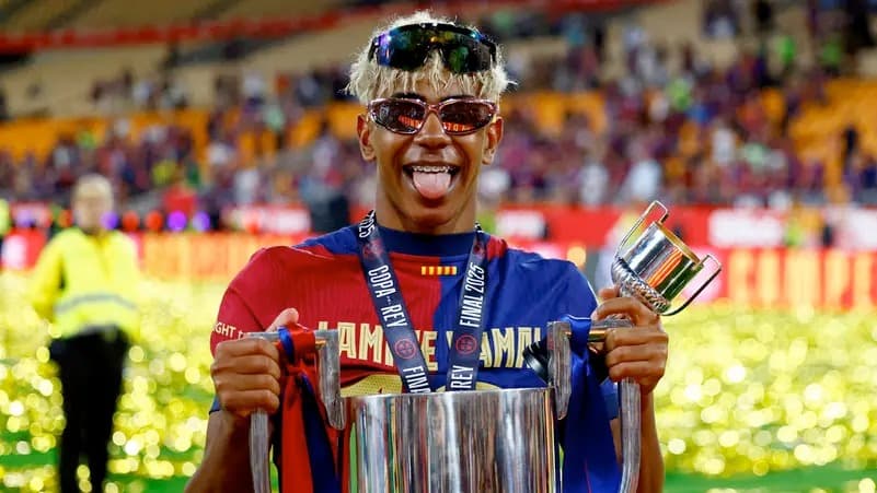 لامين يامال “الوريث الشرعي” لميسي.. رسميًا يحمل الرقم 10 في برشلونة!