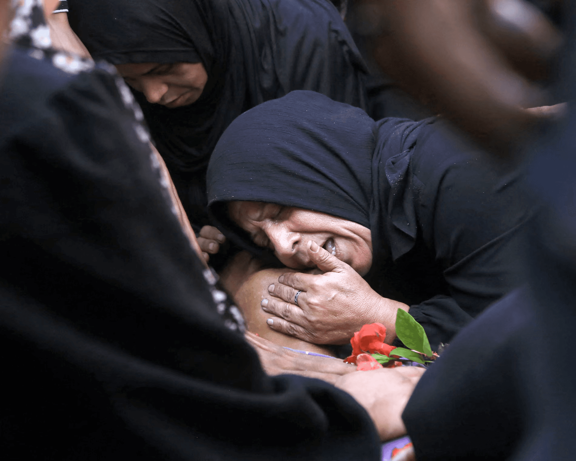 الاحتلال يقتل 32 فلسطينيًا خلال بحثهم عن الطعام في غزة