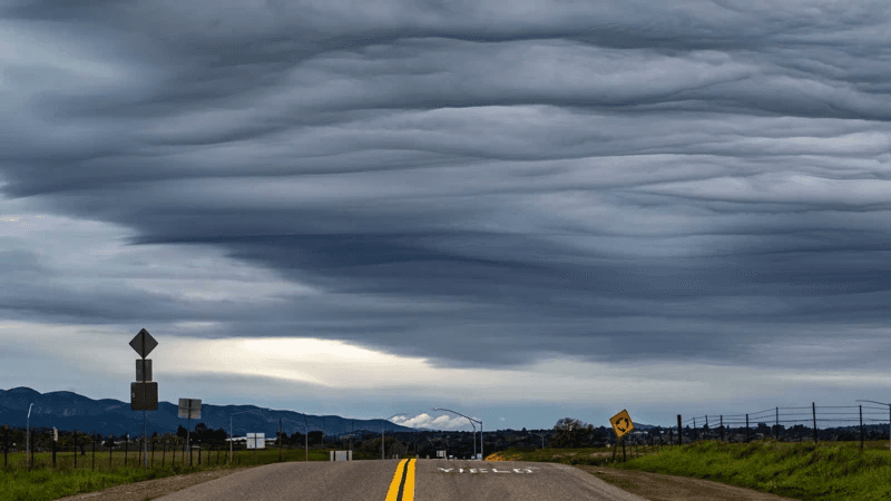 ميكروبات قاتلة في السُحب.. السماء تمطر جينات مقاومة تفتك بنا!