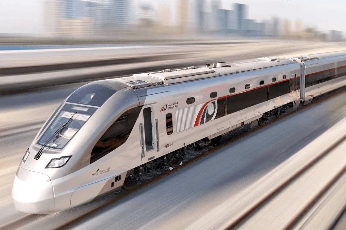 قطار الاتحاد: الحلم الذي اخترق الصحراء وأعاد رسم خريطة الإمارات