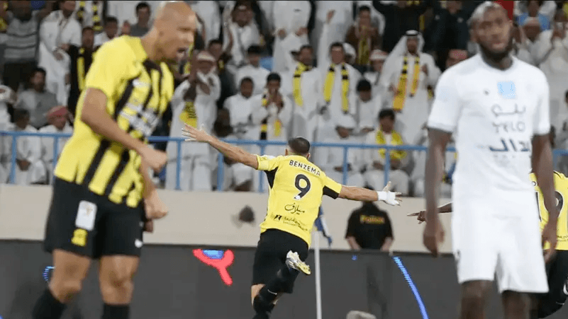 الاتحاد يبدأ الدفاع عن لقبه بمواجهة الأخدود
