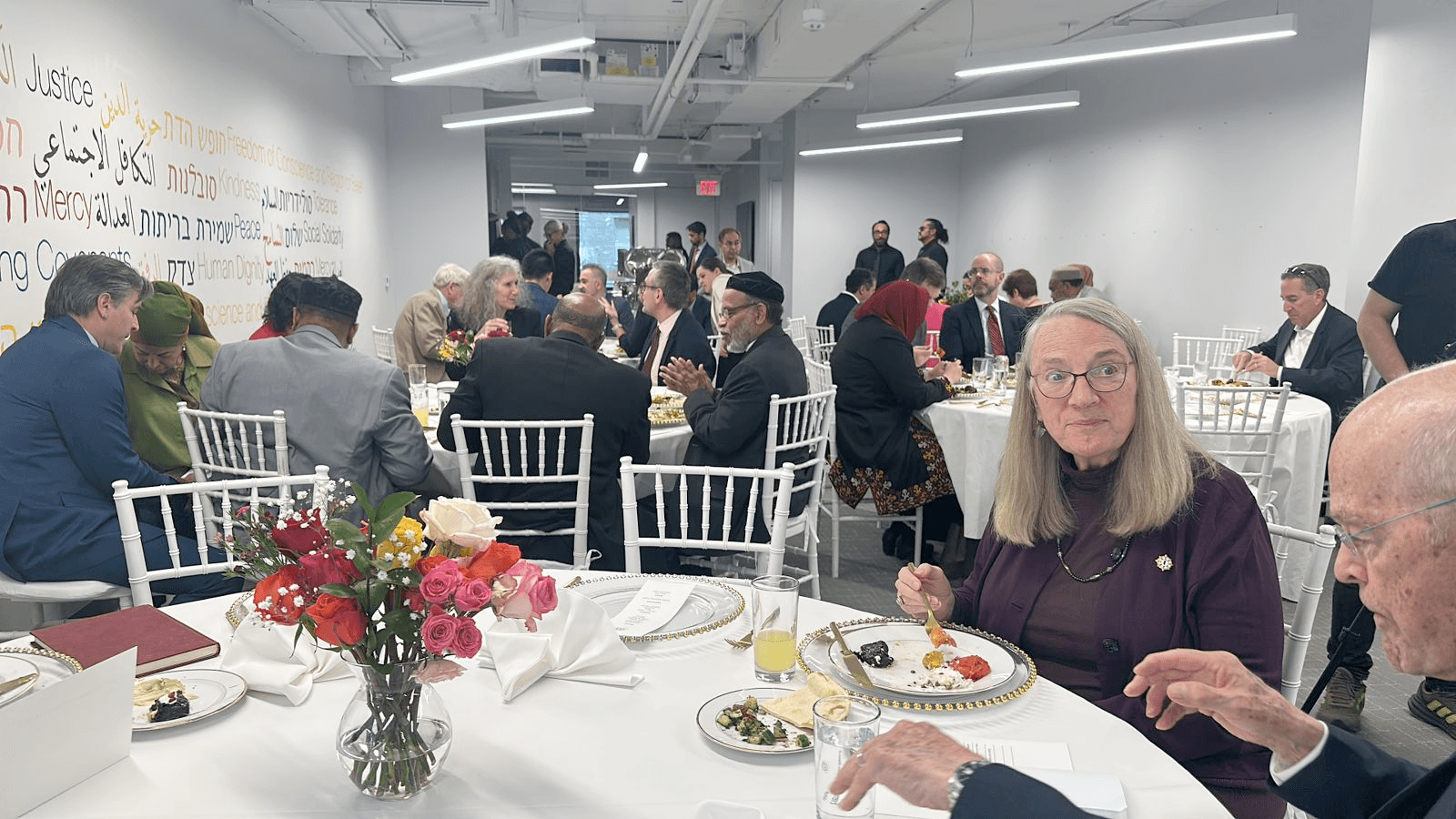 منتدى أبوظبي للسلم و’حلف الفضول الجديد’ يؤكدان أهمية الحوار بين الحضارات