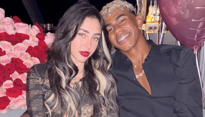 فيديو لامين جمال ونيكي نيكول في غرفة النوم يثير جدلًا واسعًا