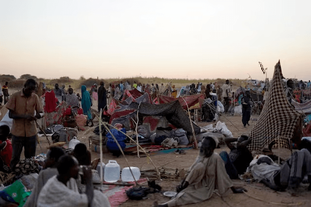 أزمة دارفور: نزوح جماعي واعتداءات جنسية تهدد المدنيين في الفاشر