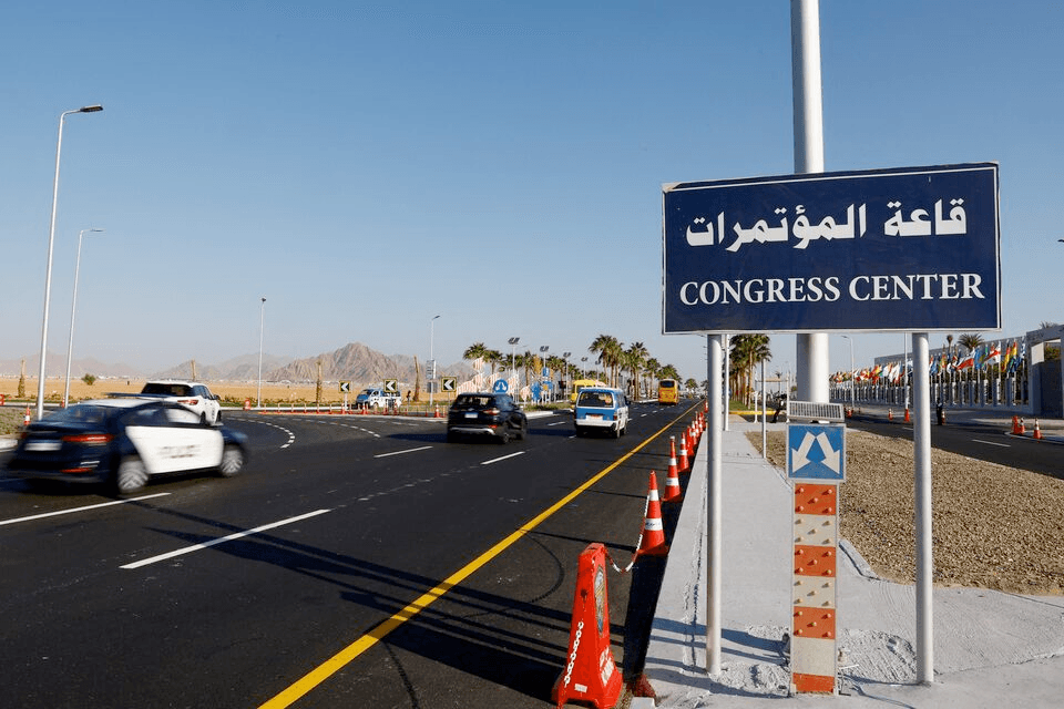 هل تؤدي محادثات حماس وإسرائيل في مصر إلى وقف النار في غزة؟