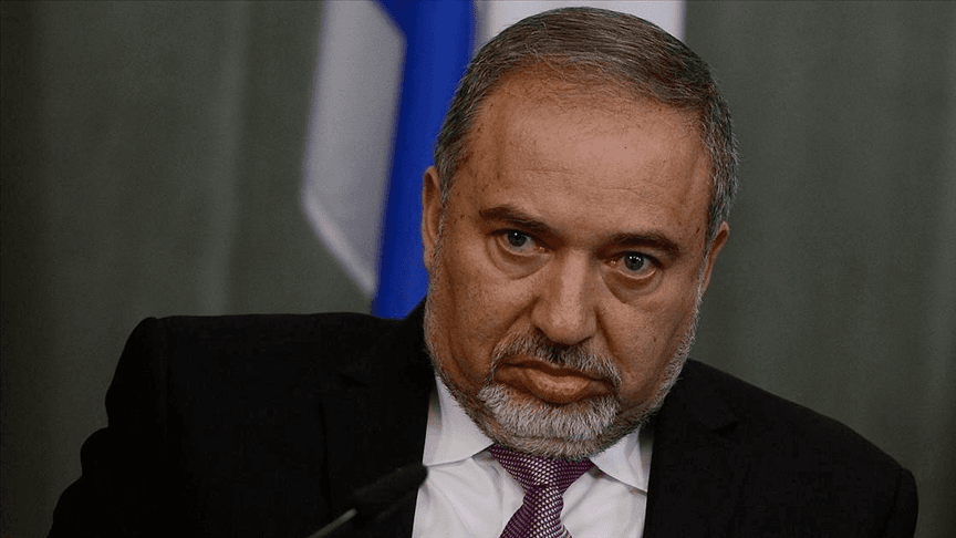 ليبرمان يفضح فشل نتنياهو: مجلس الأمن وقرار غزة يغير قواعد اللعبة