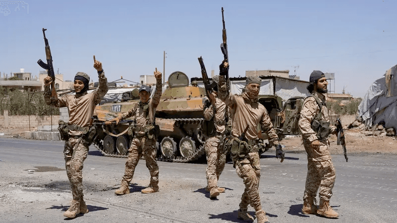 حمص تشهد تصعيدًا أمنيًا بعد موجة عنف انتقامي.. الجيش يكثف انتشاره